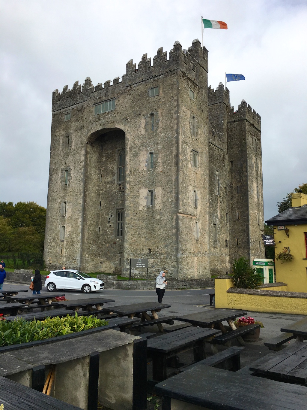 2018-09-19 11-17-13 Blarney Castle.jpg